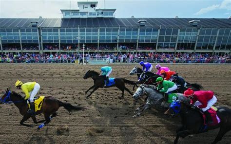 FONNER PARK RACE TRACK .